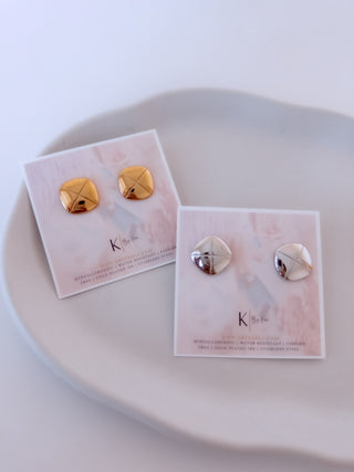 Simple earrings